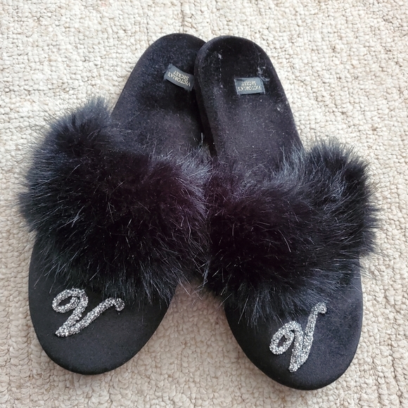 Victoria's Secret Shoes - Victoria secret slippers